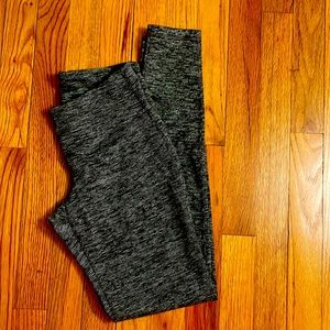 Woman’s Small old navy leggings